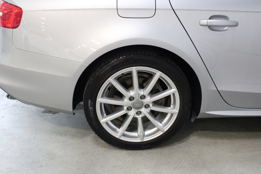 Used 2015 Audi A4 2.0T Premium Plus w/ Technology Package AWD/4WD image 28