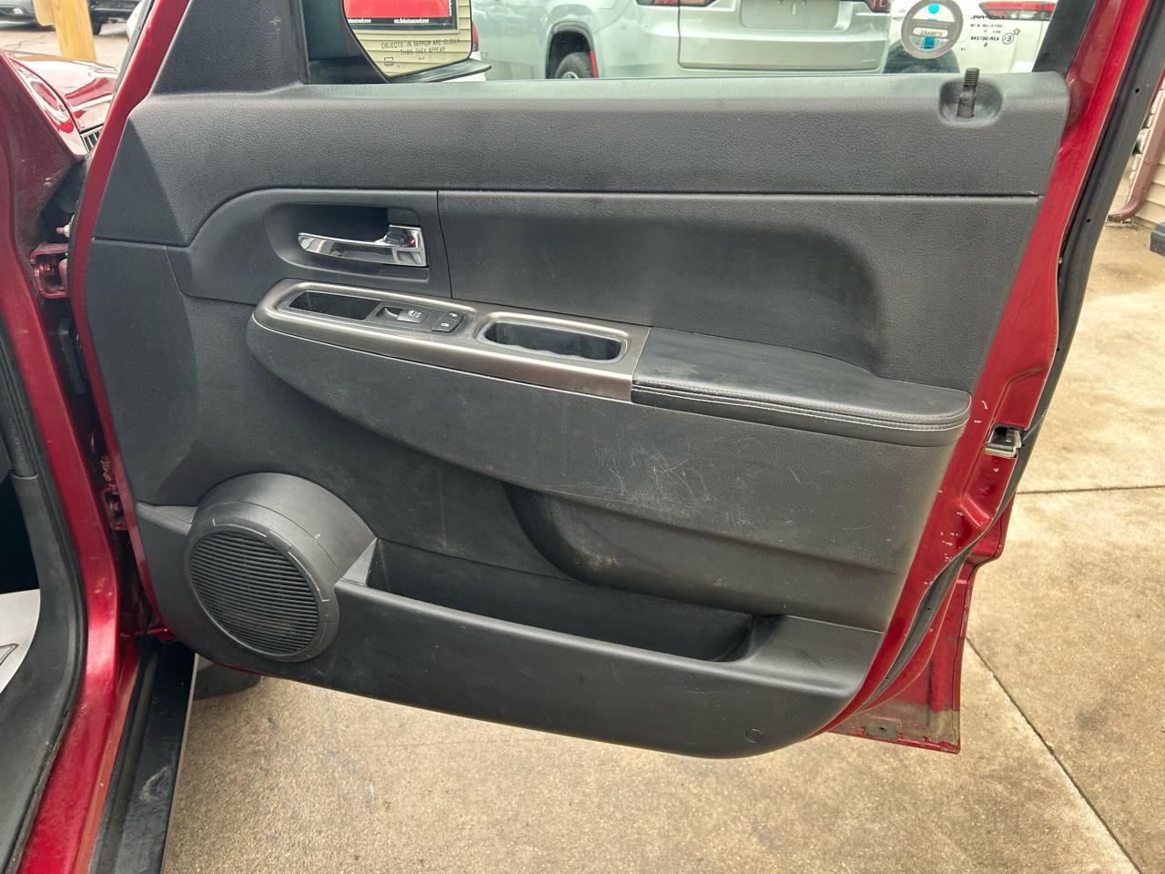 Used 2012 Jeep Liberty Limited Jet image 16