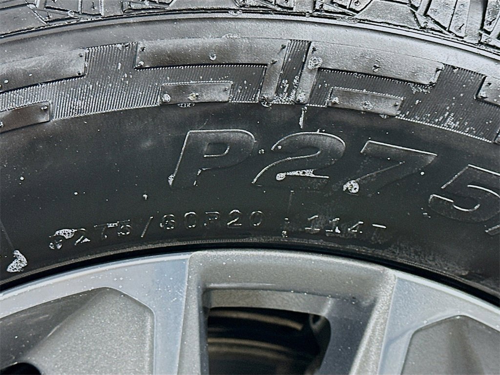 Used 2021 Chevrolet Silverado 1500 RST image 32