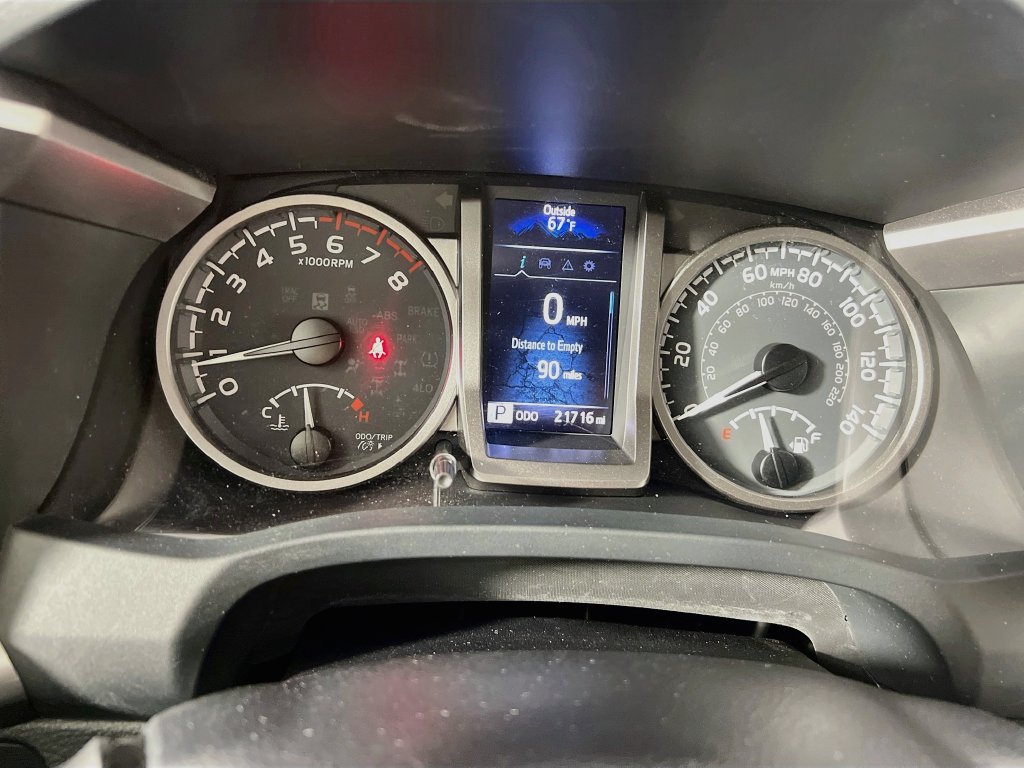 Used 2023 Toyota Tacoma SR5 RWD image 18