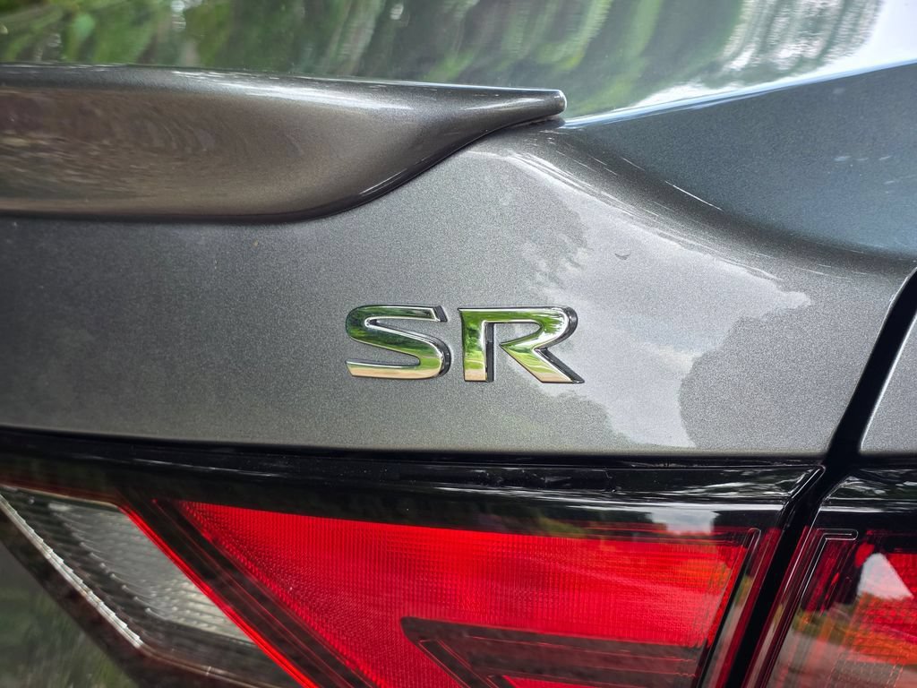 Used 2023 Nissan Sentra SR FWD image 6