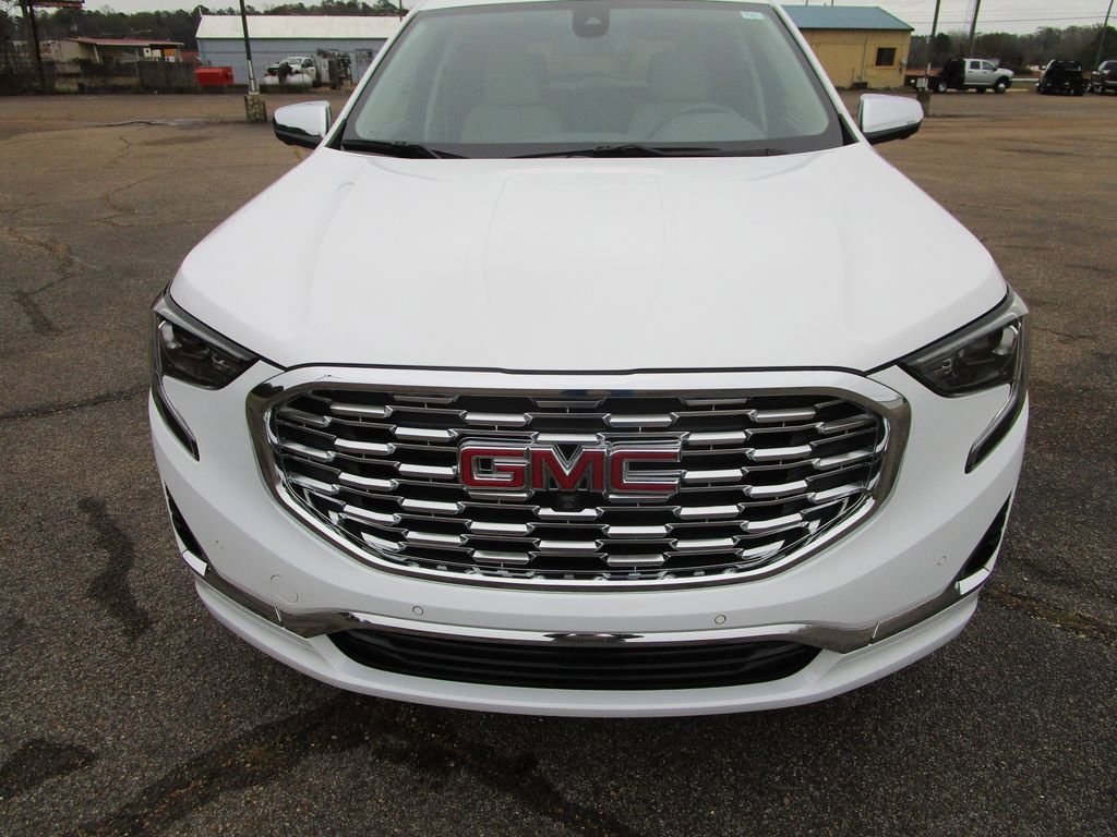 Used 2020 GMC Terrain Denali w/ Denali Premium Package image 4