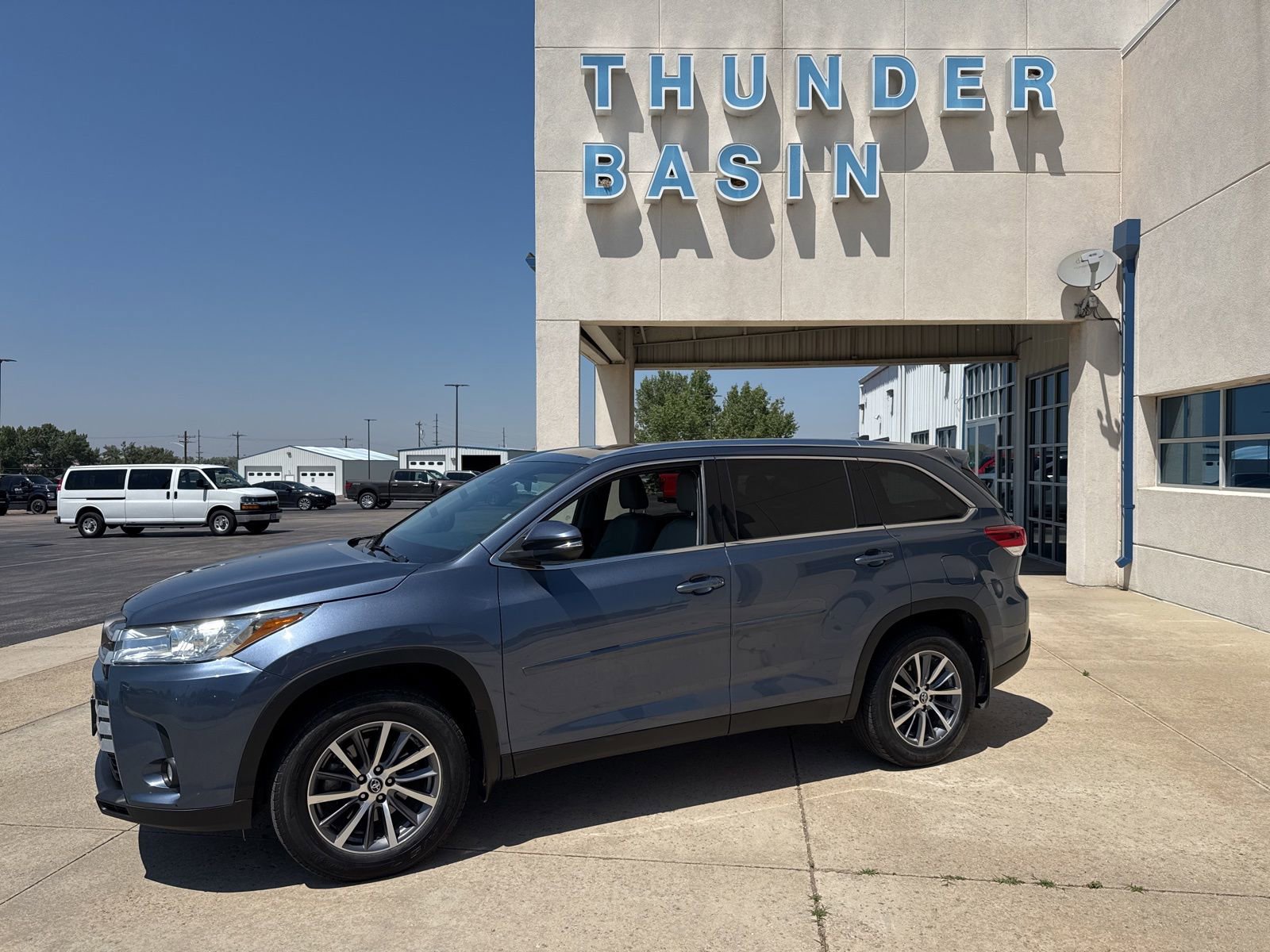 Used 2019 Toyota Highlander XLE