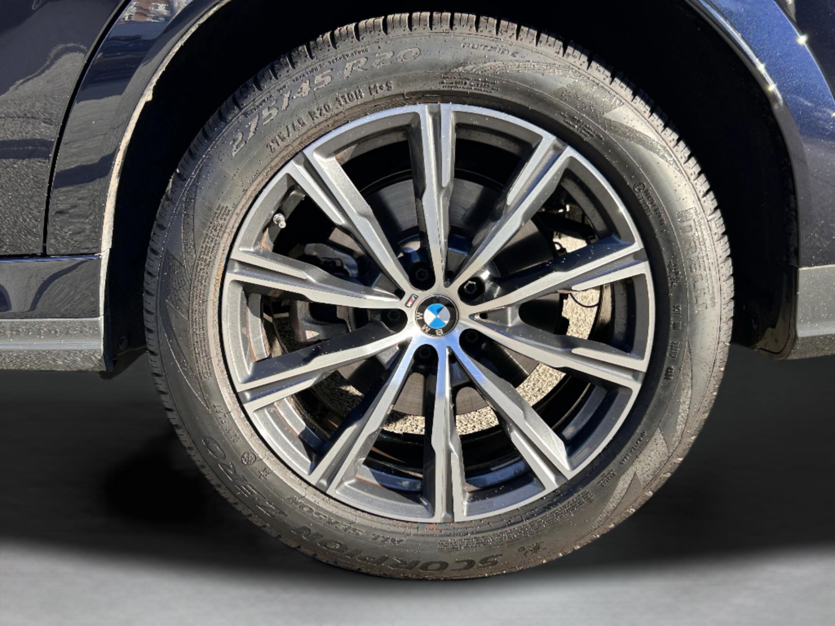 Used 2025 BMW X6 xDrive40i image 8