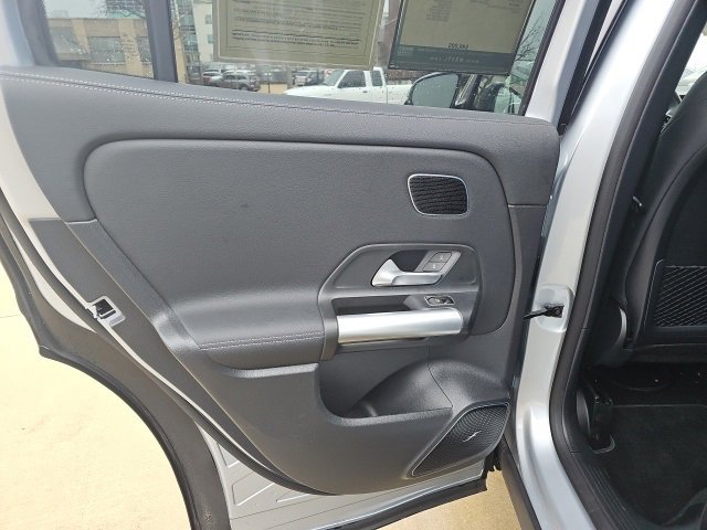 Certified 2025 Mercedes-Benz GLA 250 4MATIC image 11