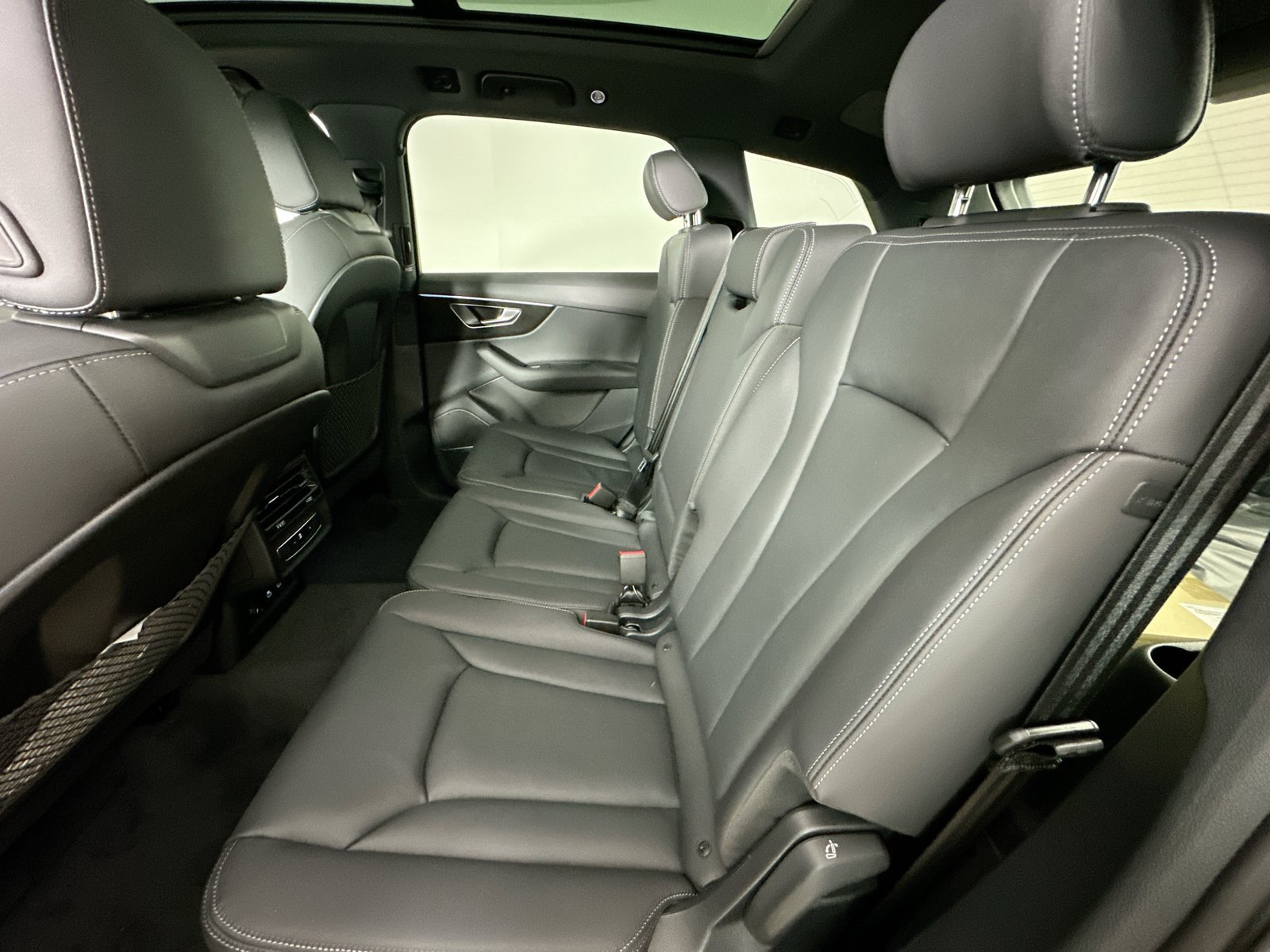 New 2026 Audi Q7 2.0T Premium Plus AWD/4WD image 38