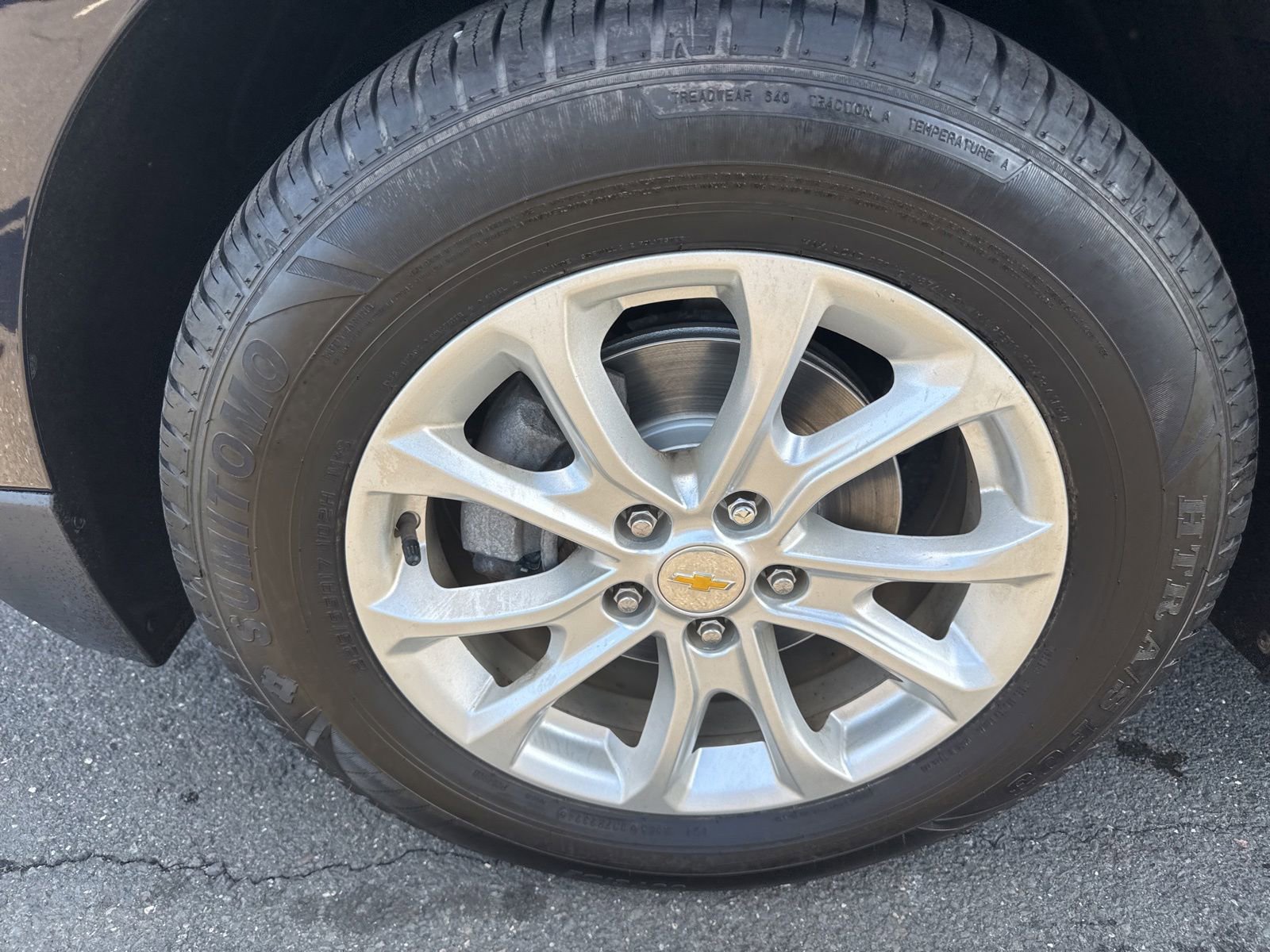Used 2020 Chevrolet Equinox LS w/ LS Convenience Package AWD/4WD image 11