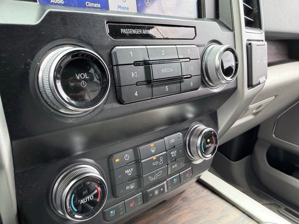 Used 2020 Ford F150 Lariat w/ Equipment Group 502A Luxury image 22