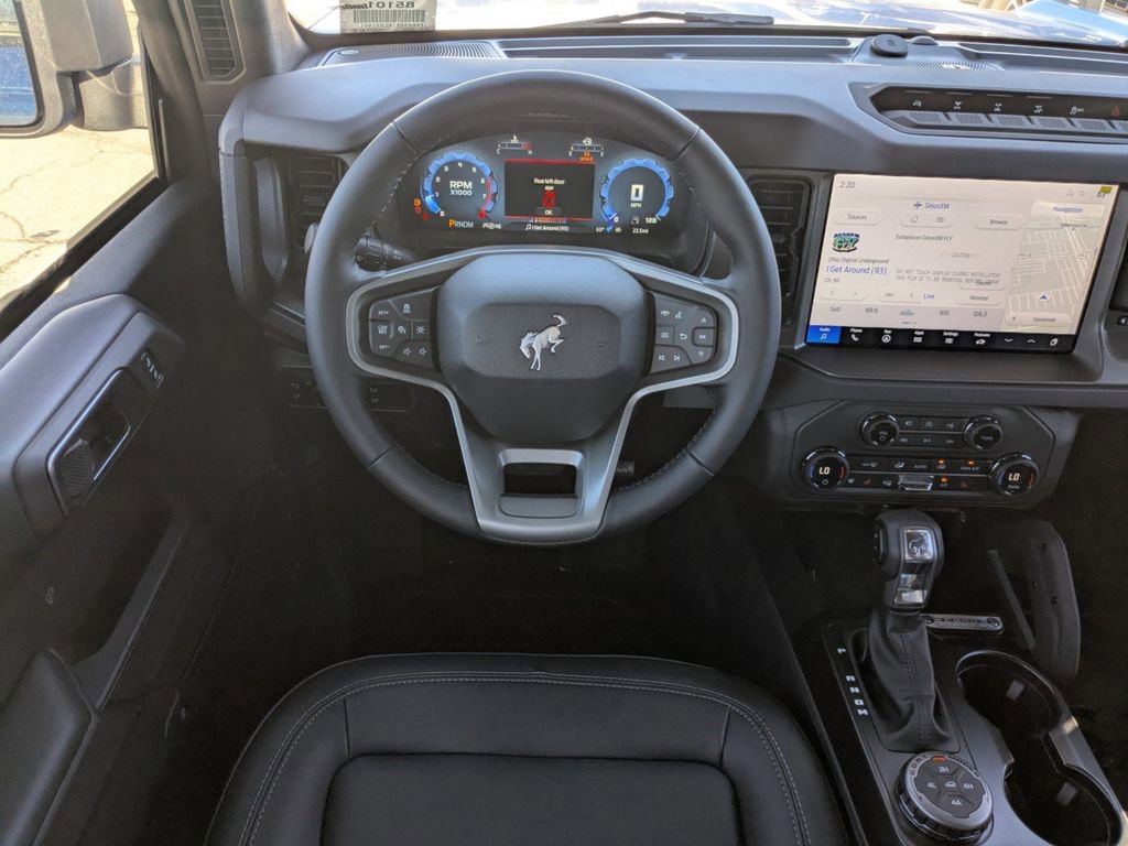 New 2025 Ford Bronco Badlands image 16