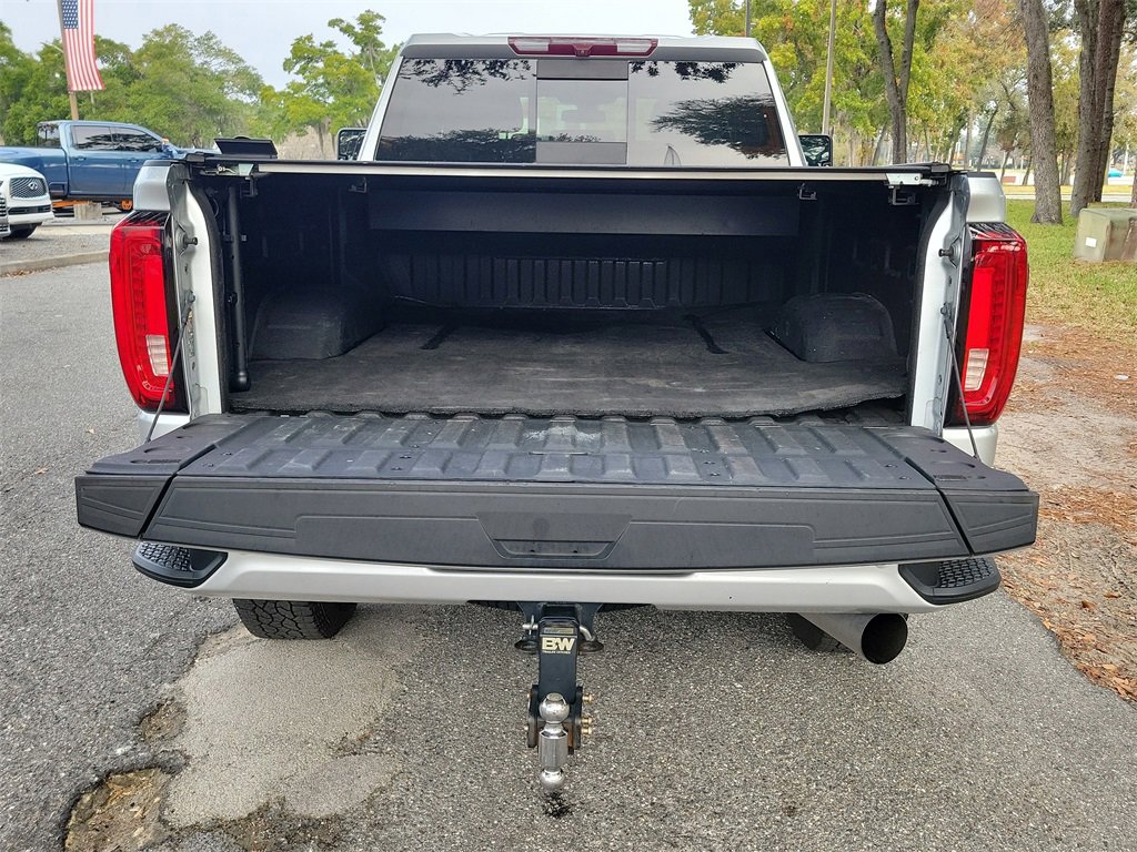 Used 2022 GMC Sierra 2500 Denali image 9