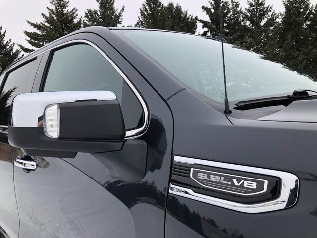 Used 2025 GMC Sierra 1500 SLT image 4