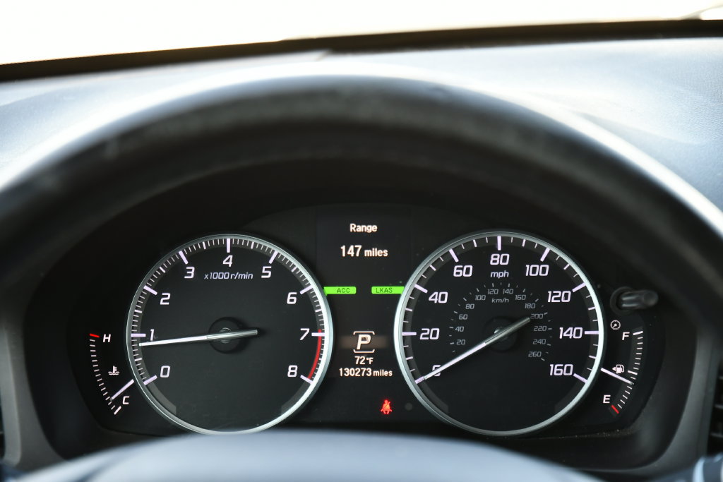 Used 2016 Acura ILX FWD image 25
