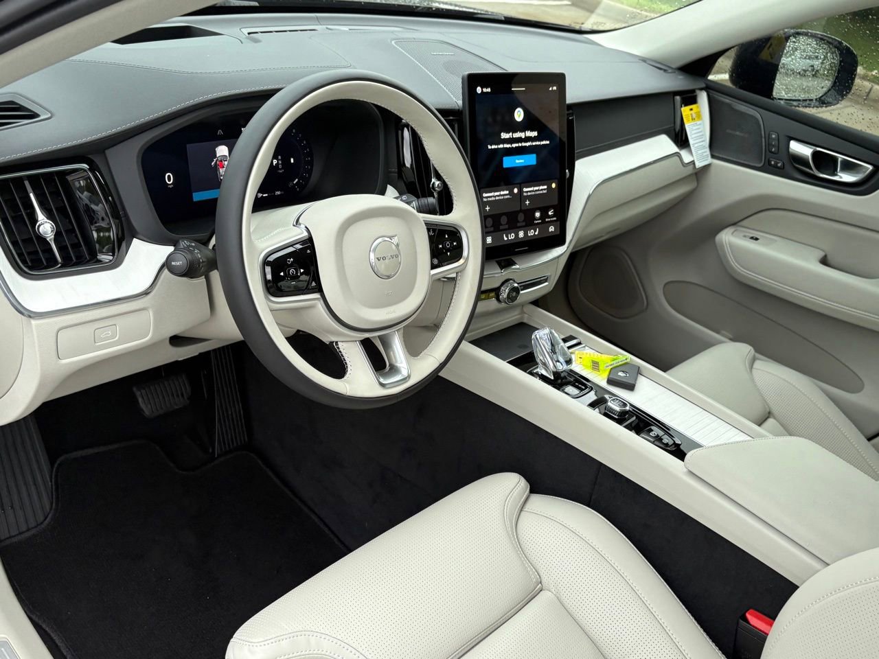 New 2026 Volvo XC60 B5 Ultra w/ Protection Package Premier AWD/4WD image 14