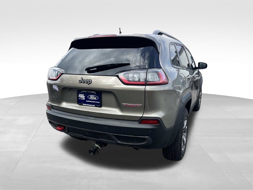 Used 2021 Jeep Cherokee Trailhawk AWD/4WD image 3