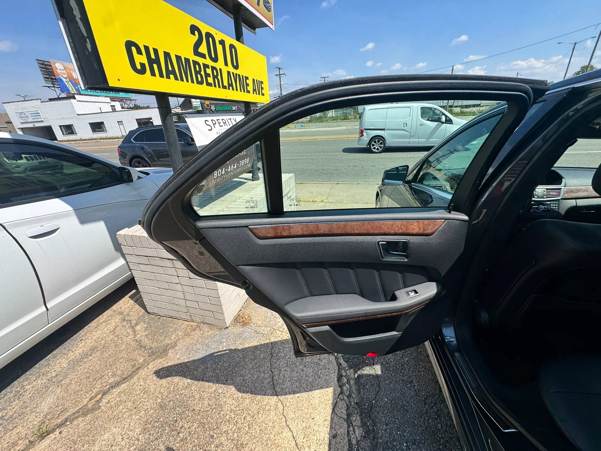 Used 2013 Mercedes-Benz E 350 4MATIC Sedan image 13