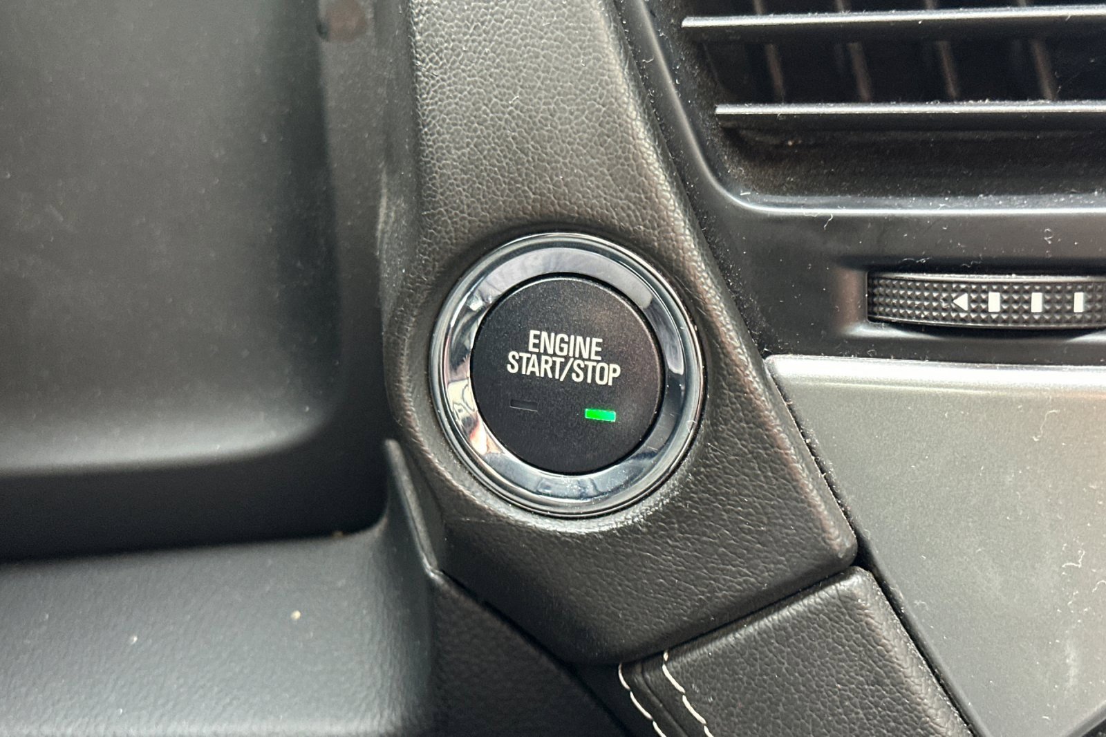 Used 2020 Chevrolet Tahoe Premier image 34