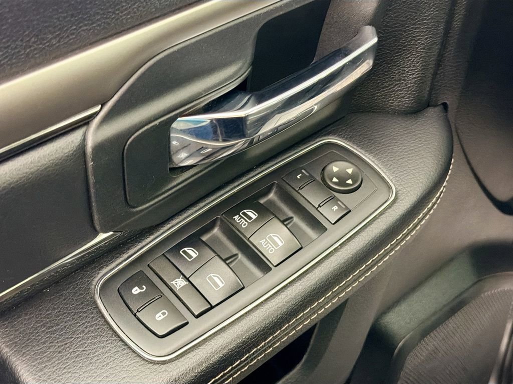 Used 2017 RAM 1500 Sport image 17
