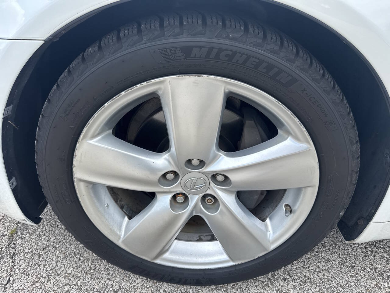 Used 2011 Lexus LS 460 w/ Luxury Value Edition RWD image 29