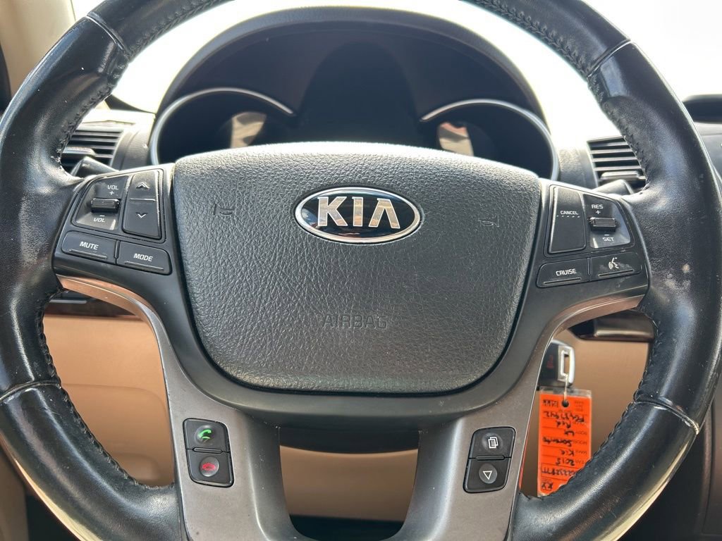 Used 2015 Kia Sorento LX image 21