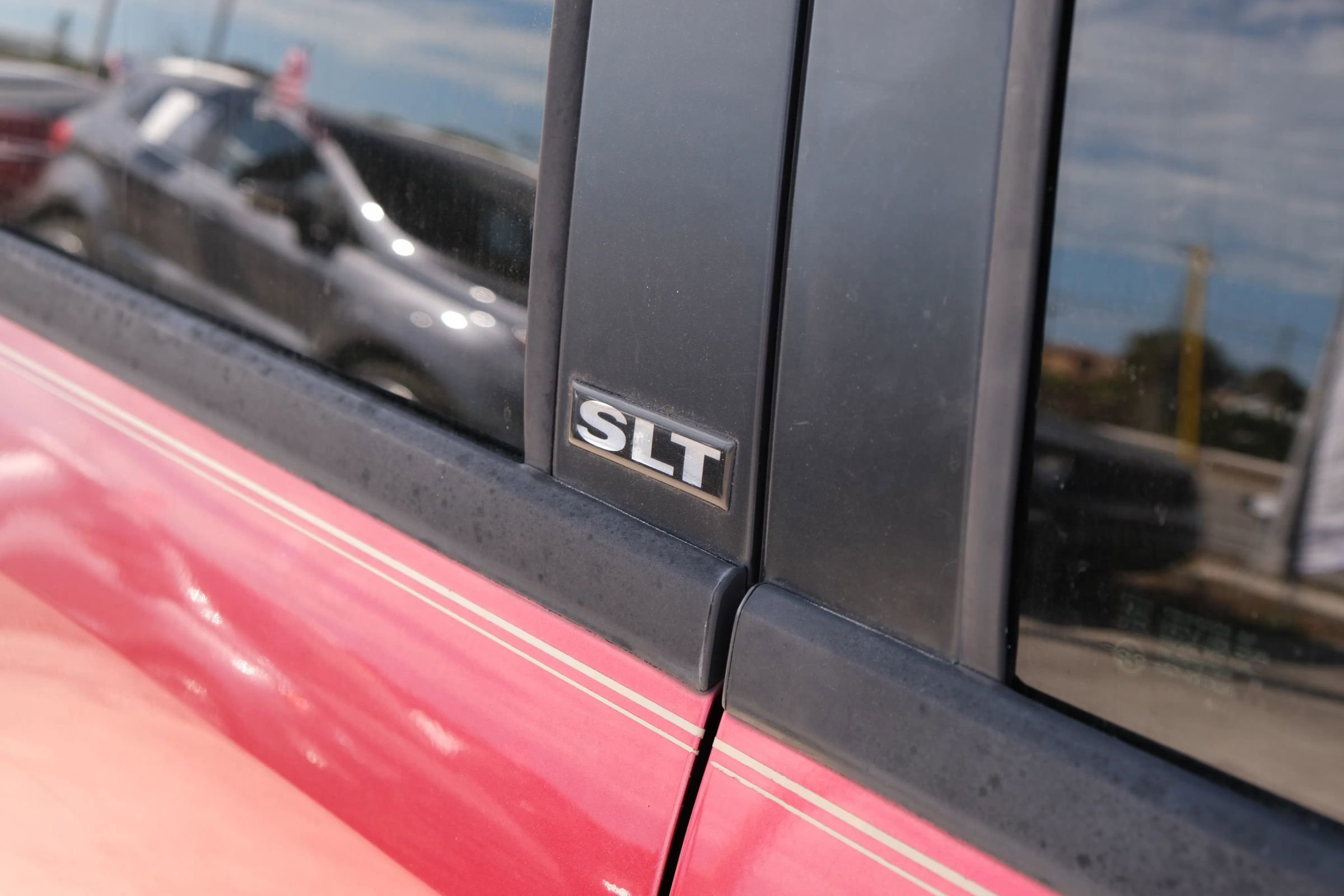 Used 2003 GMC Envoy SLT image 17