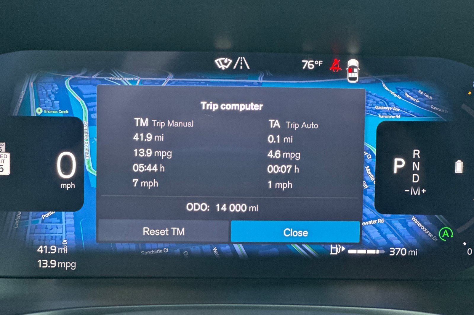 Certified 2025 Volvo V60 B5 Cross Country Plus image 30