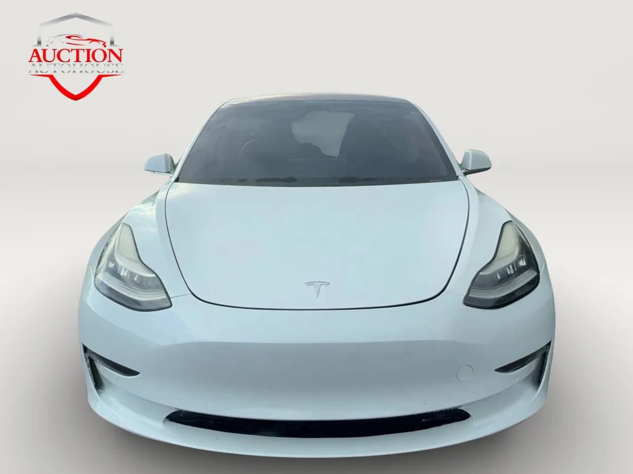 Used 2018 Tesla Model 3 Long Range RWD image 2