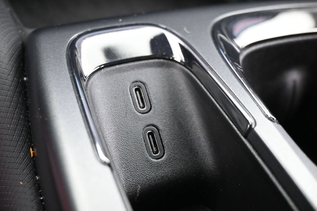 Used 2026 Chevrolet Equinox EV RS FWD image 29