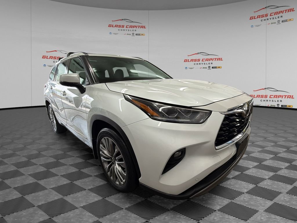 Used 2022 Toyota Highlander Platinum