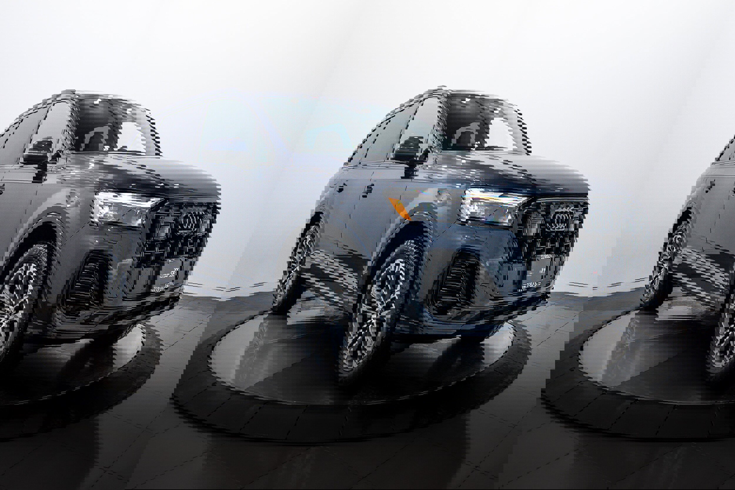 Certified 2025 Audi Q7 2.0T Premium Plus w/ Premium Plus Package image 2