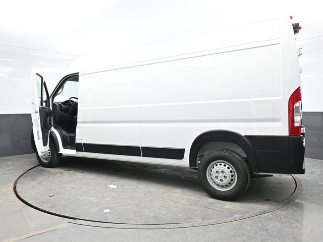 Used 2025 RAM ProMaster 2500 w/ Convenience Group image 38