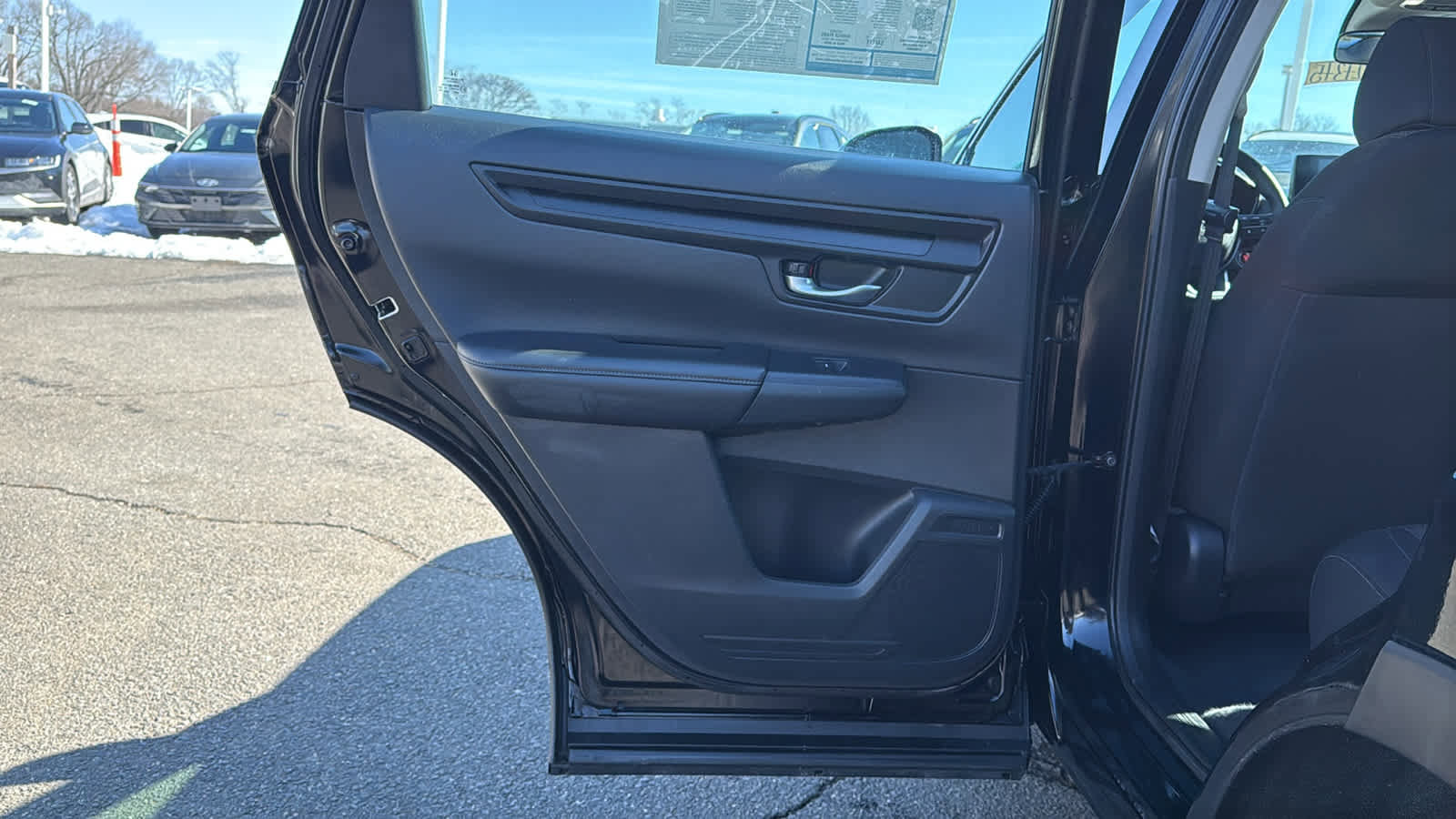 Used 2023 Honda CR-V LX image 22