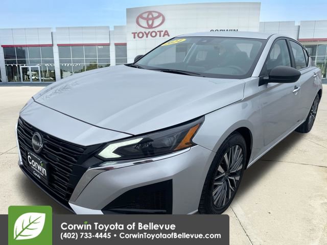 Used 2024 Nissan Altima 2.5 SV image 7