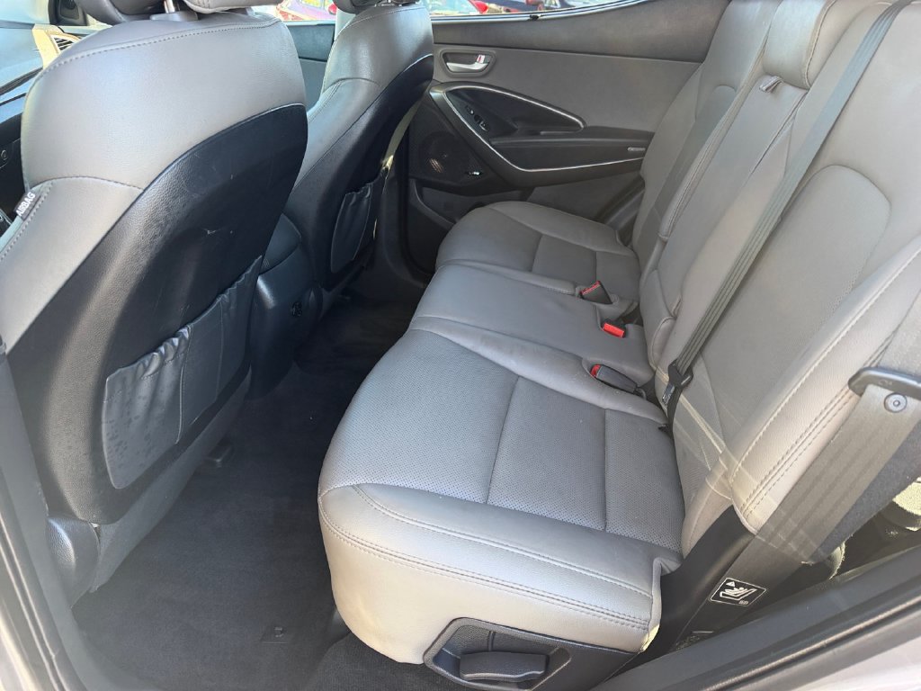 Used 2017 Hyundai Santa Fe Sport FWD image 14