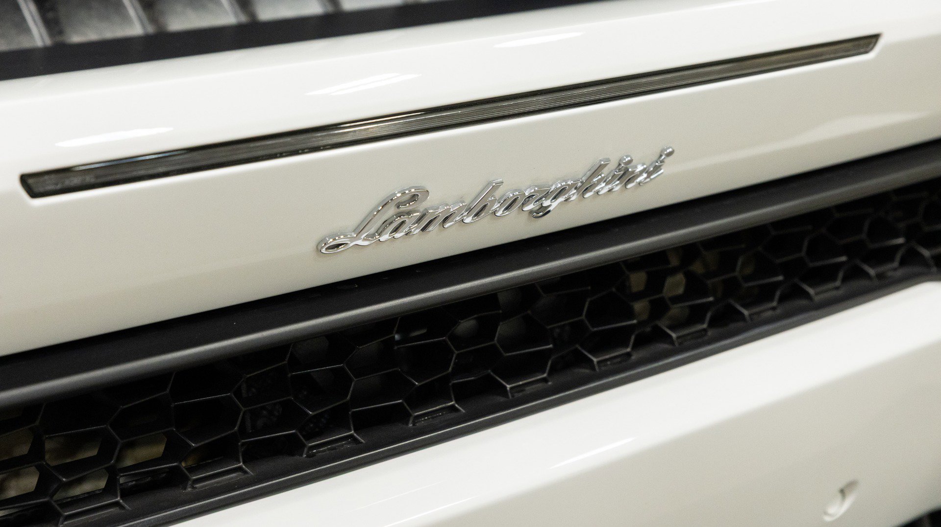 Used 2016 Lamborghini Huracan LP 610-4 image 26