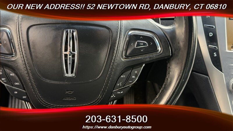 Used 2017 Lincoln MKZ Select w/ Select Plus Package AWD/4WD image 20
