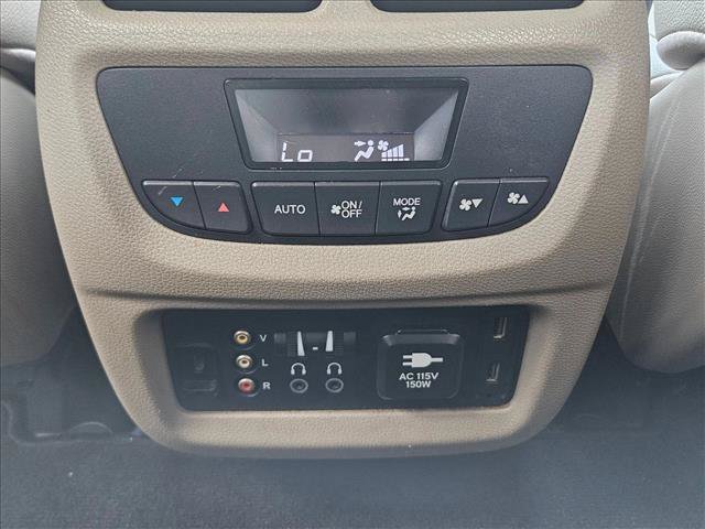 Used 2017 Honda Pilot Touring image 17