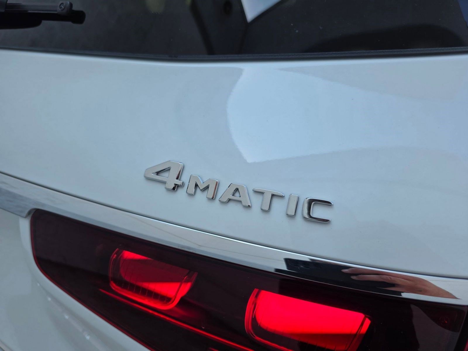 New 2026 Mercedes-Benz GLS 450 4MATIC image 18