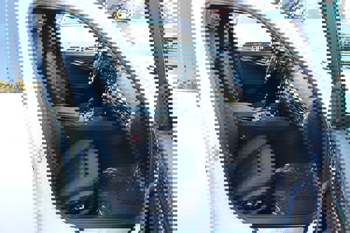 Used 2019 BMW 530i xDrive image 23