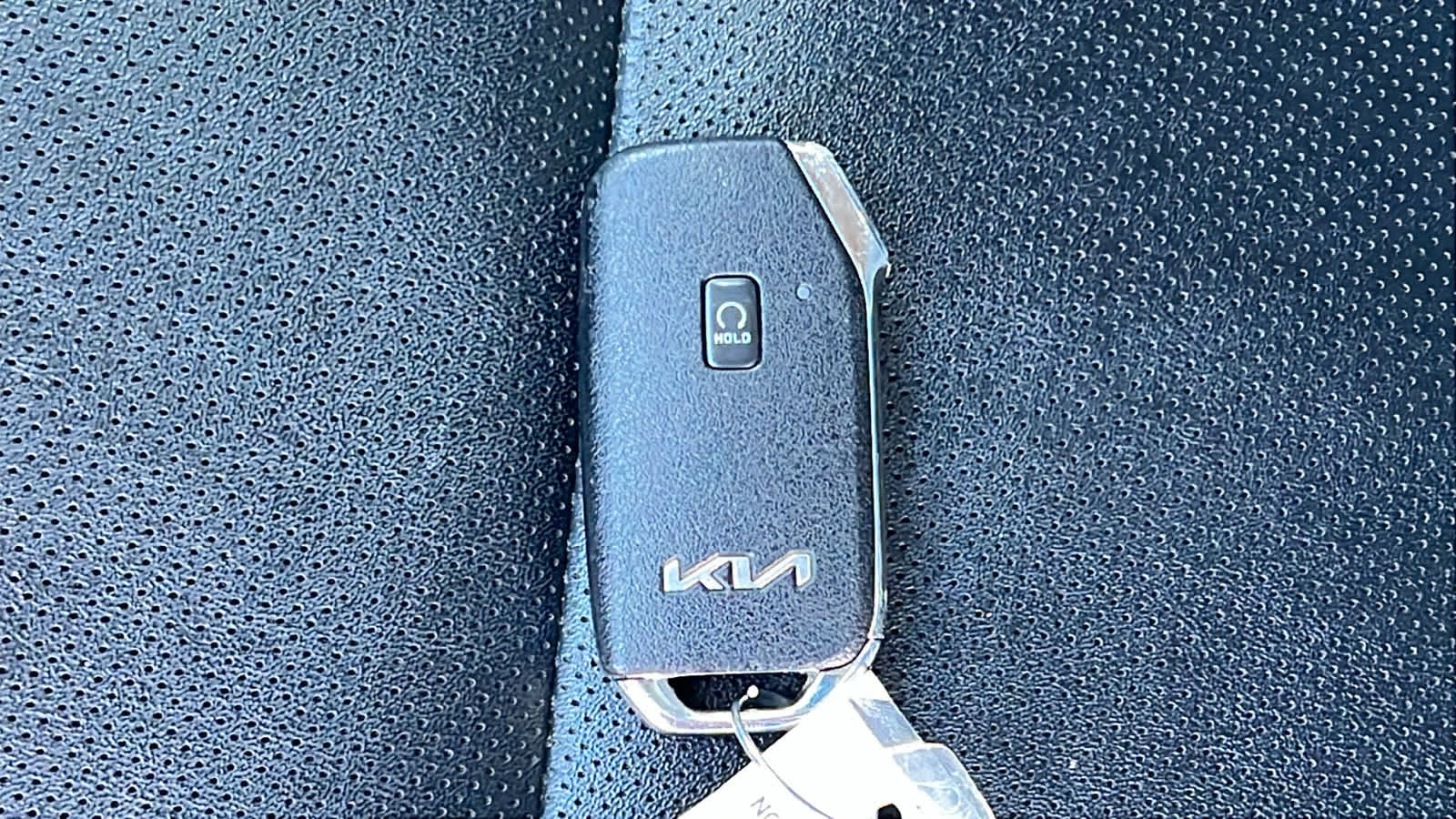 Used 2022 Kia Telluride LX image 29