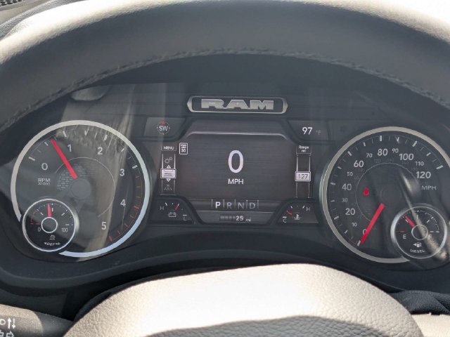 New 2026 RAM 3500 Big Horn AWD/4WD image 31