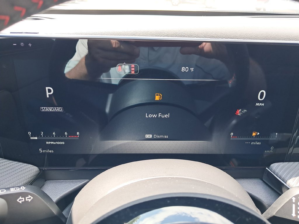 New 2026 Nissan Kicks SR AWD/4WD image 16