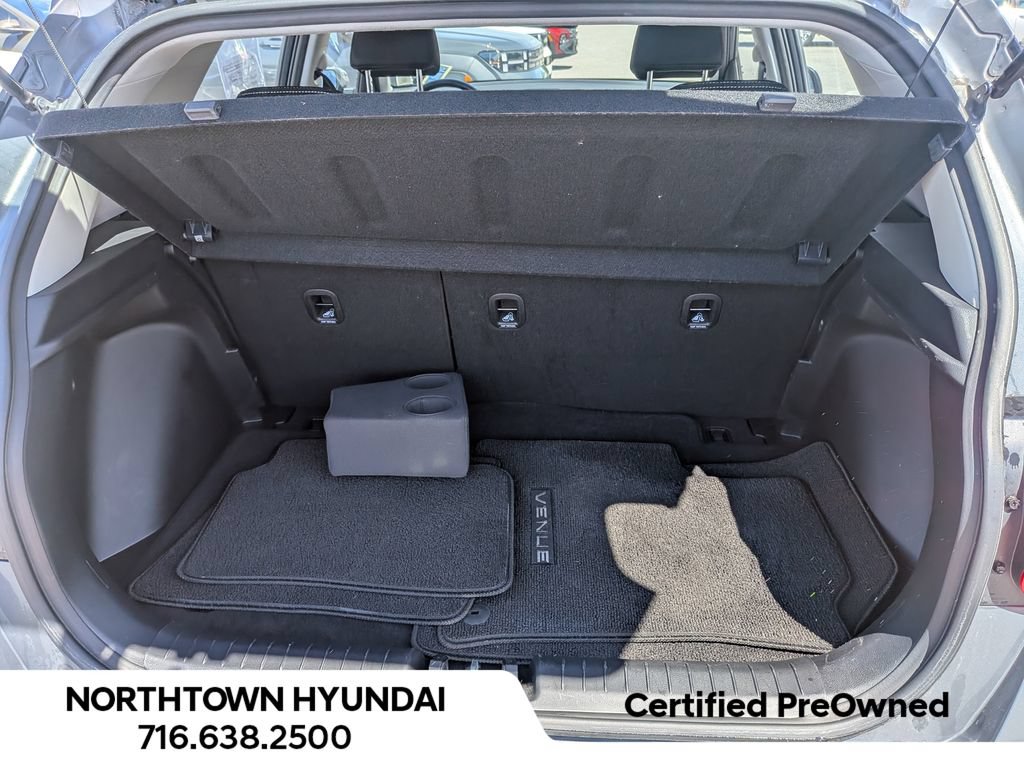 Certified 2023 Hyundai Venue SEL w/ Cargo Package FWD image 31