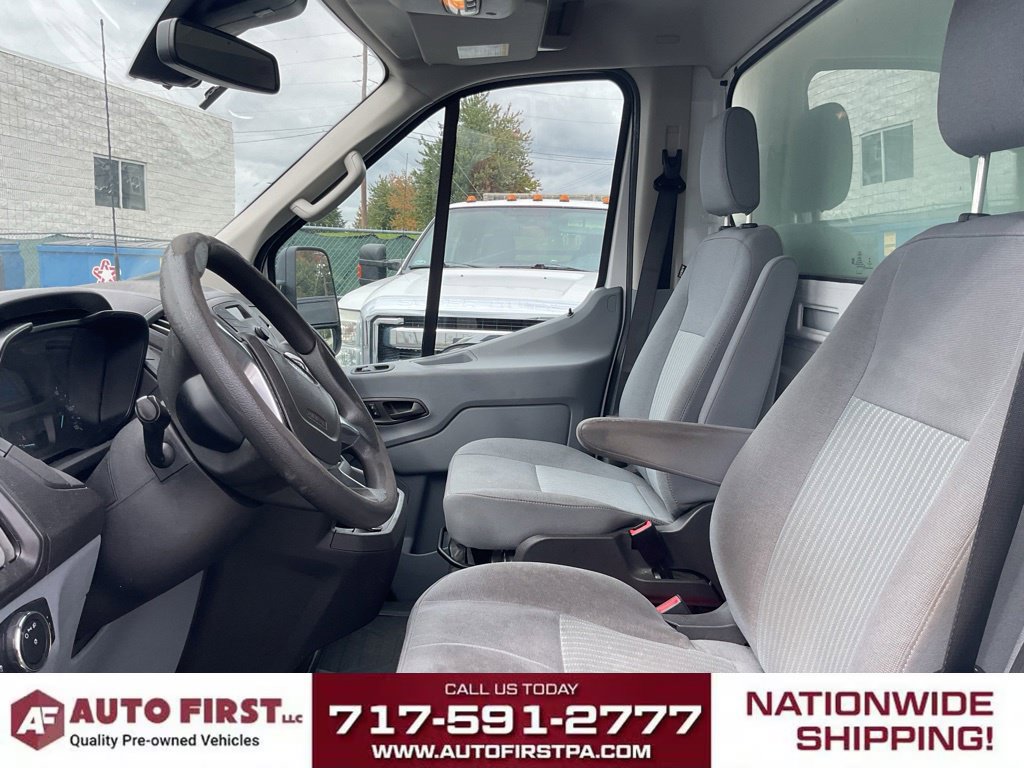 Used 2019 Ford Transit 350 156 DRW RWD image 9