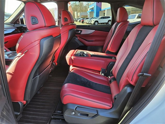 Used 2023 Acura MDX A-Spec image 9