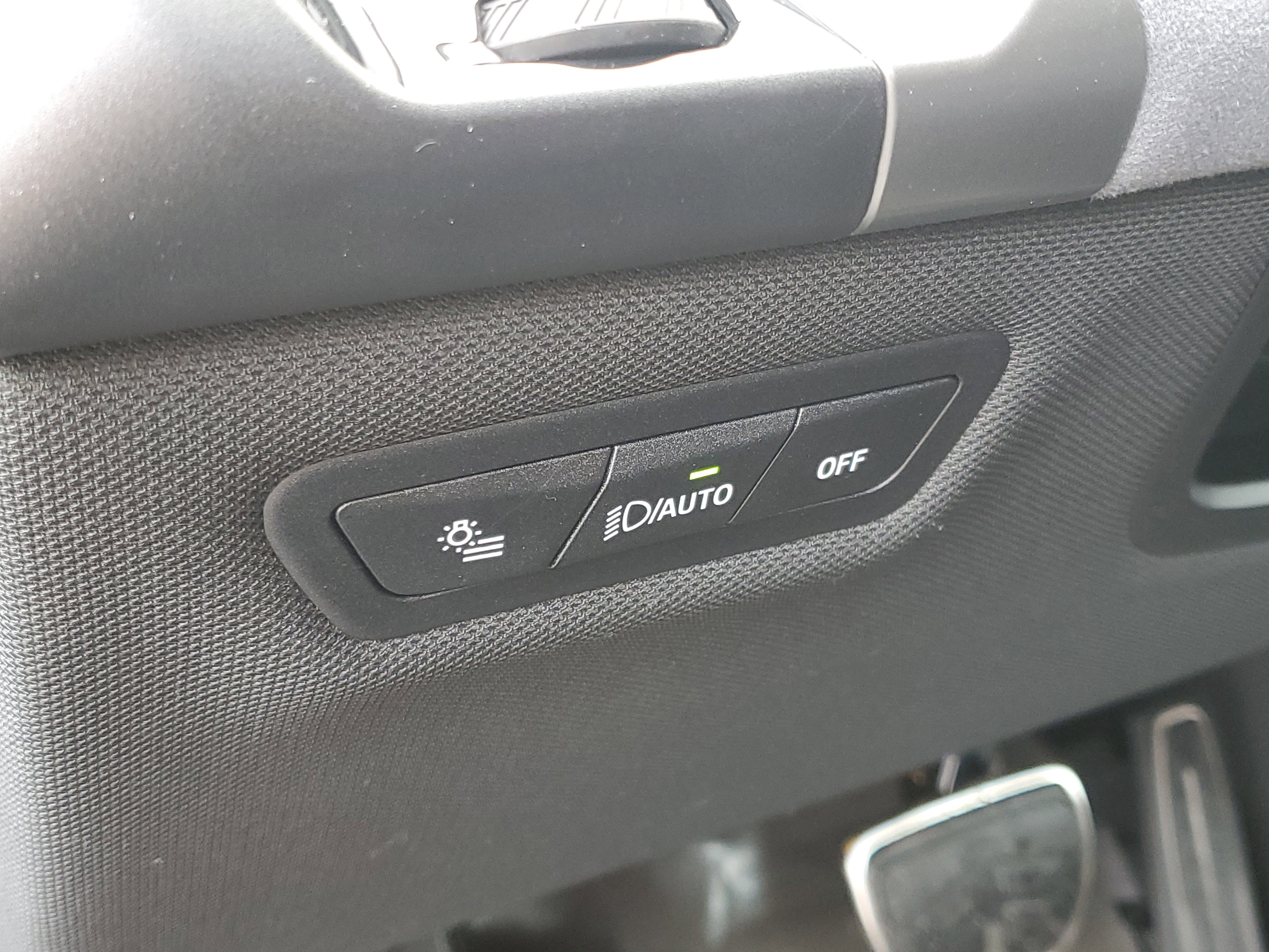 New 2026 BMW iX xDrive60 w/ M Sport Package image 11