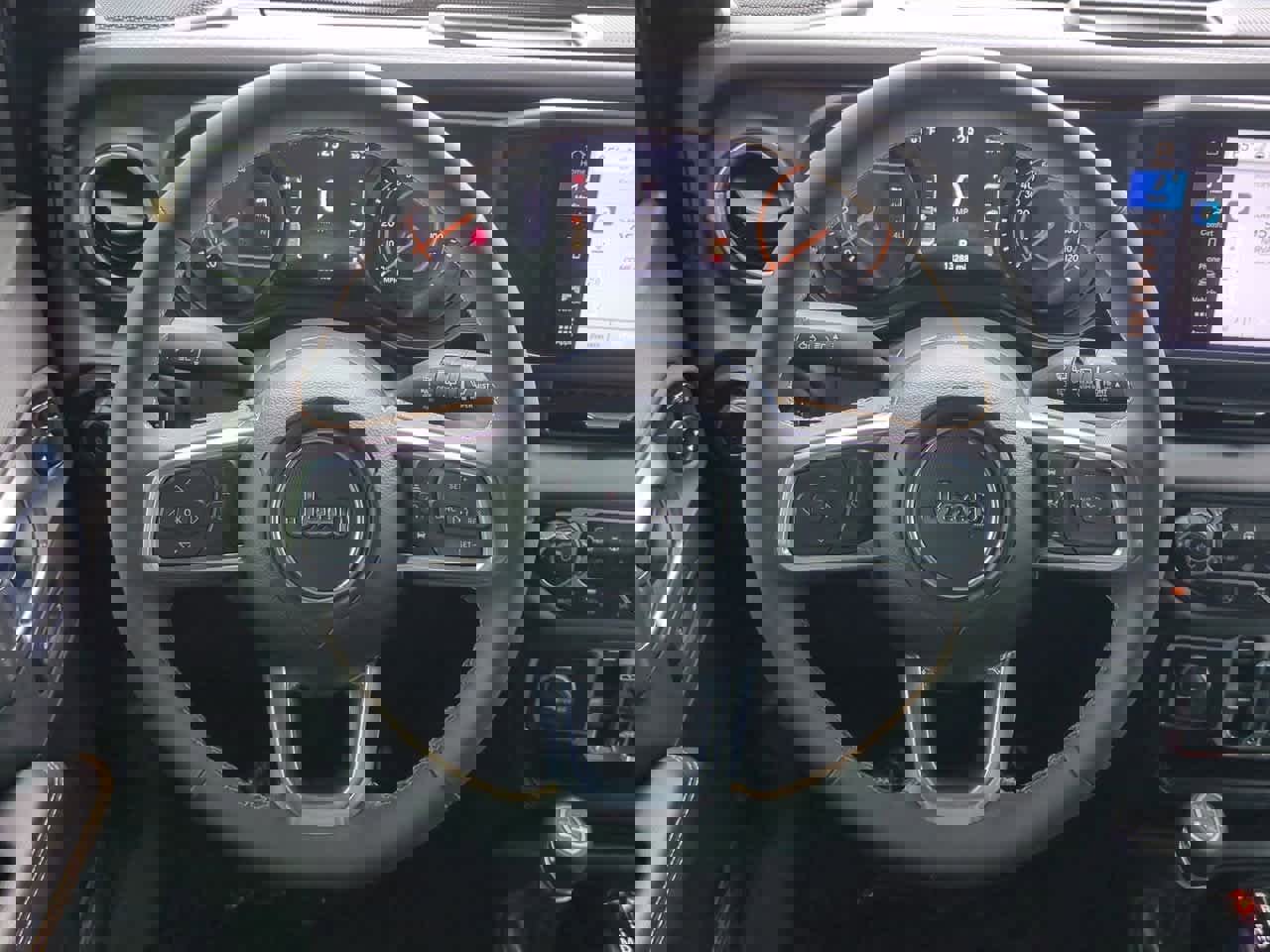 Used 2024 Jeep Wrangler Sahara w/ Safety Group image 23