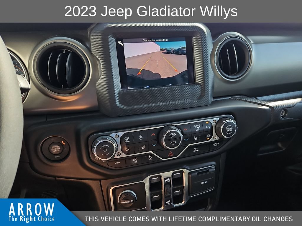 Used 2023 Jeep Gladiator Sport AWD/4WD image 24