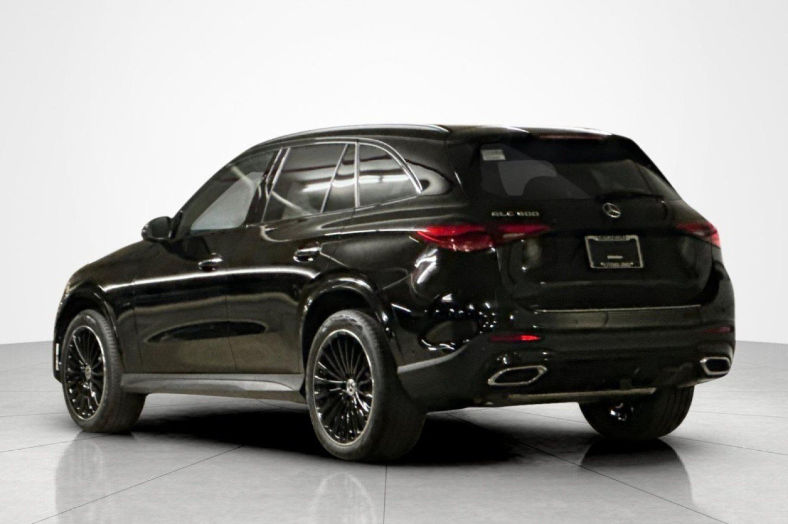 New 2026 Mercedes-Benz GLC 300 image 3