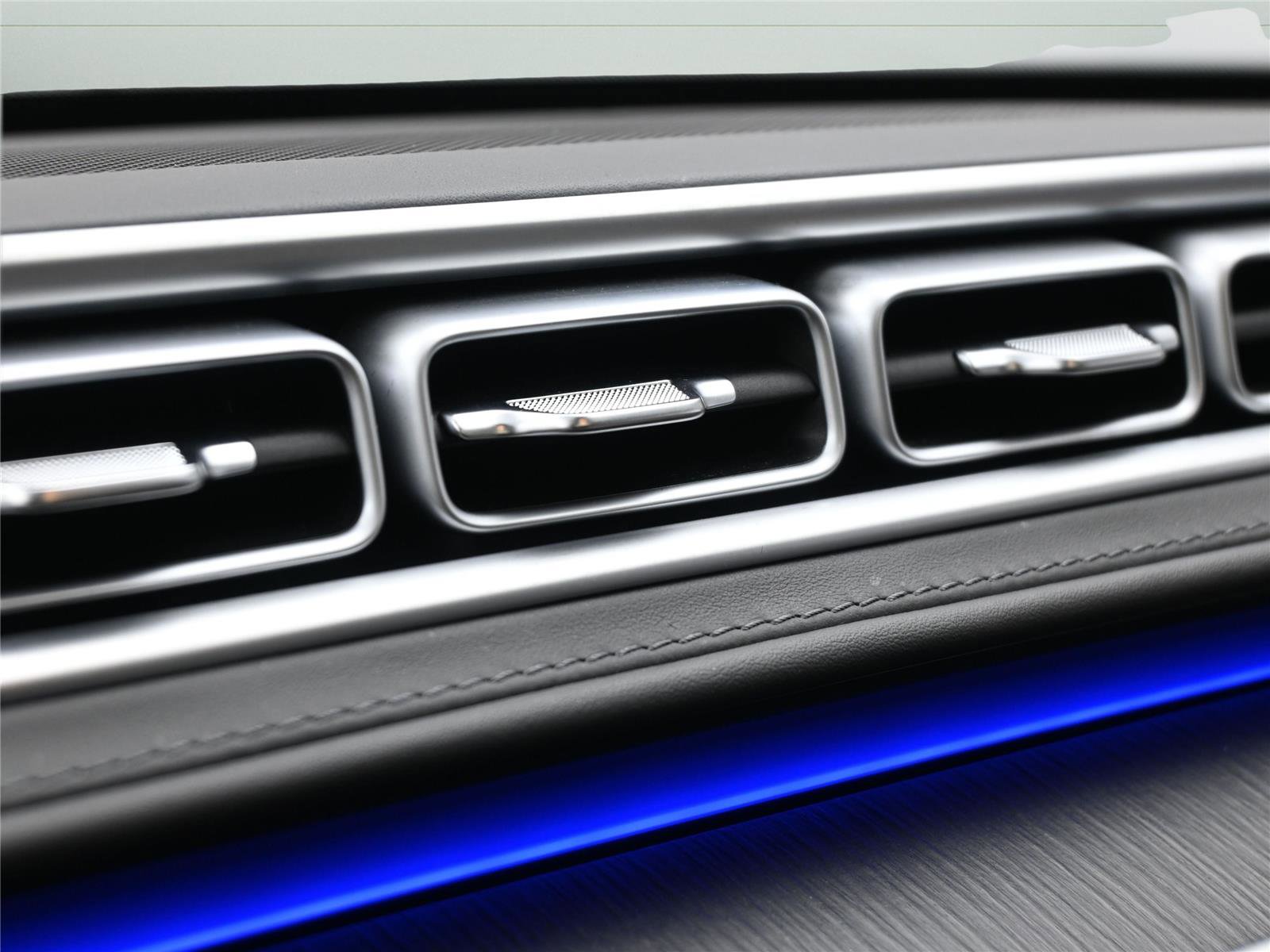 Used 2022 Mercedes-Benz S 580 S 580 image 8