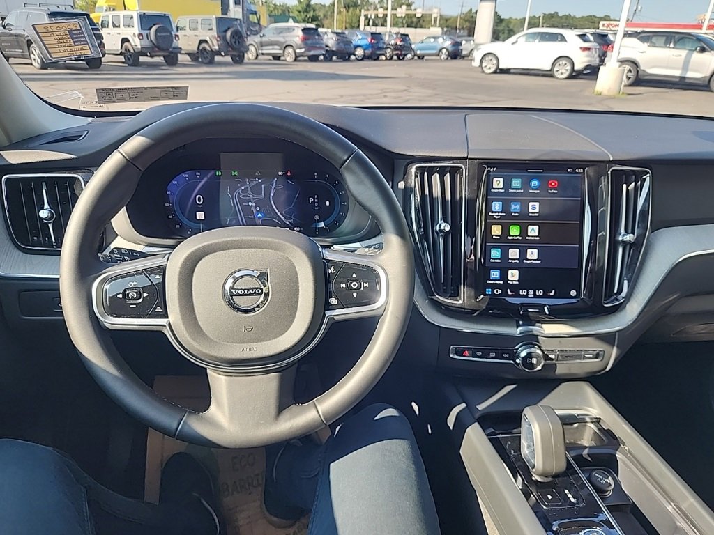 Certified 2025 Volvo XC60 B5 Plus image 22